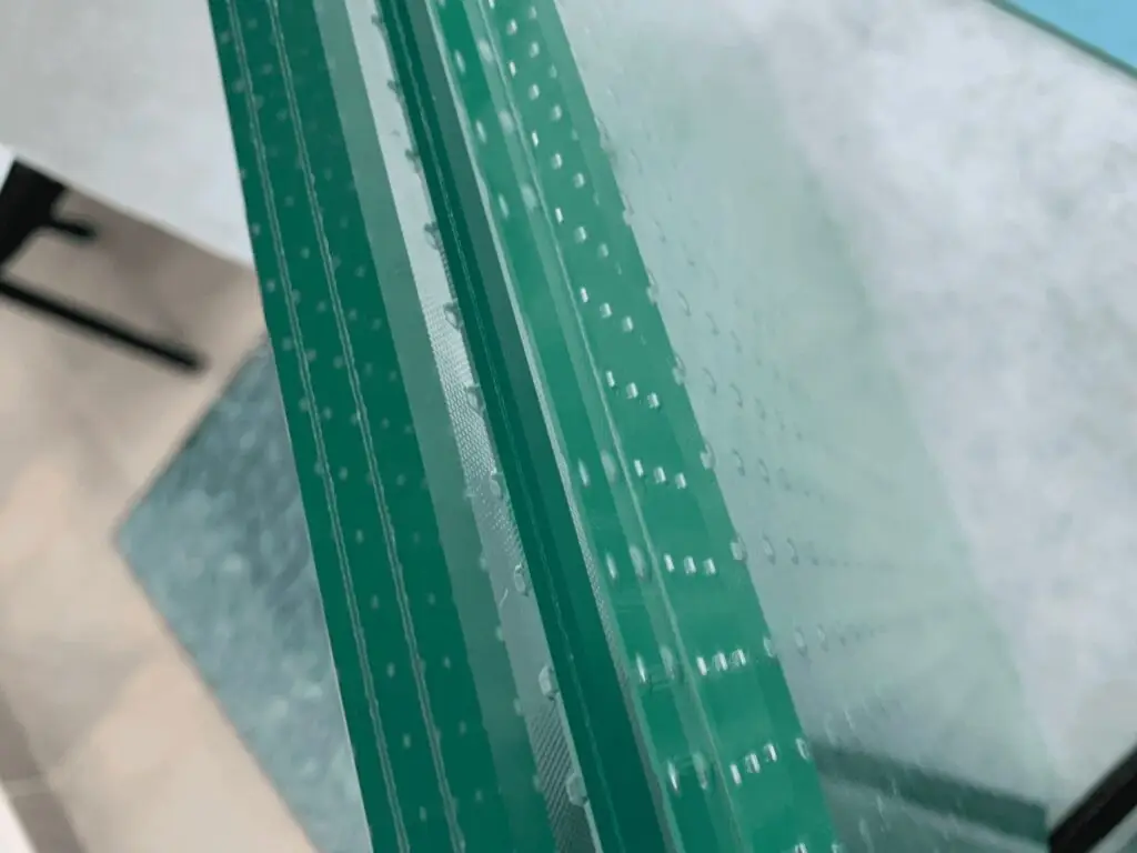 Vidrio laminado y vidrio blindado